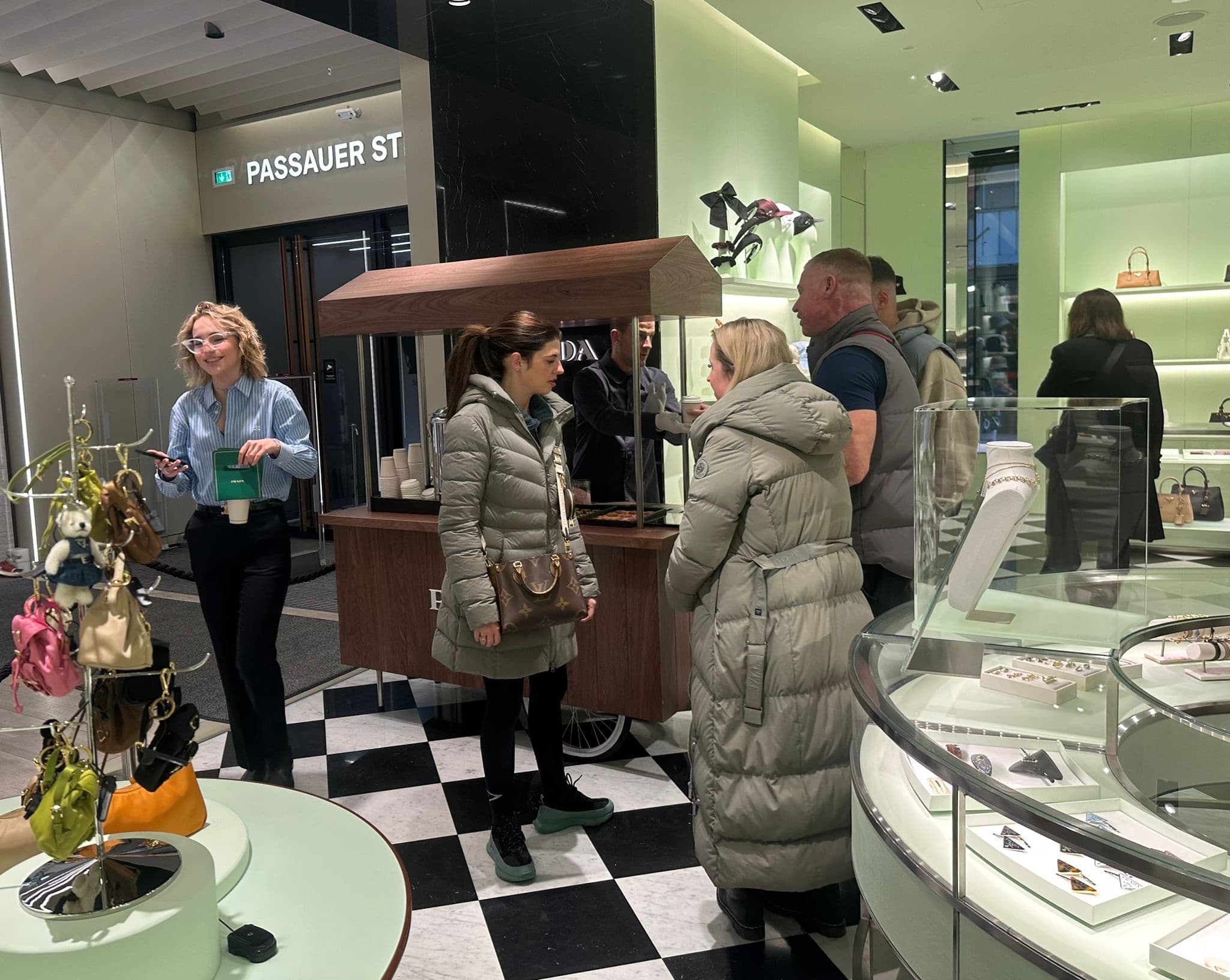 PRADA | Holiday Cart gallery image 7